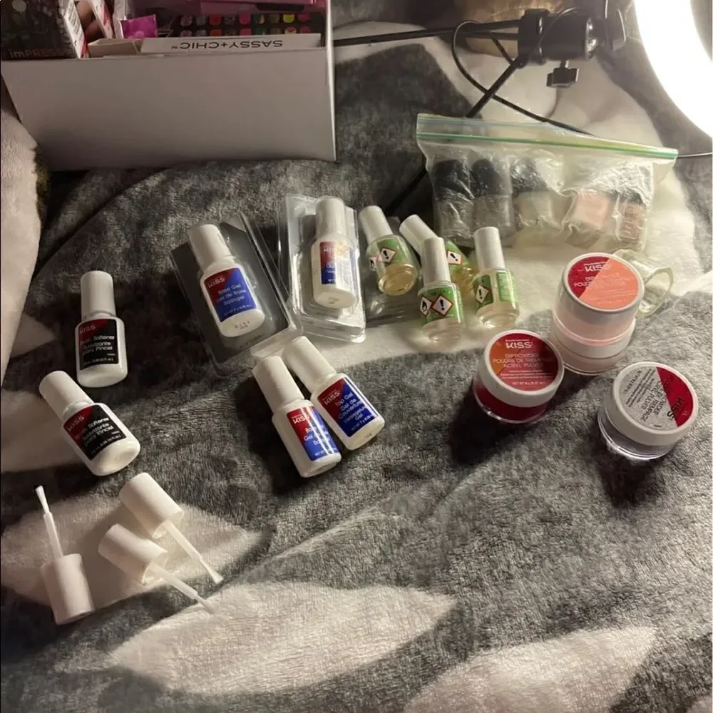 Huge lot faux fake nails, nail art nail dipping acrylic see all pictures